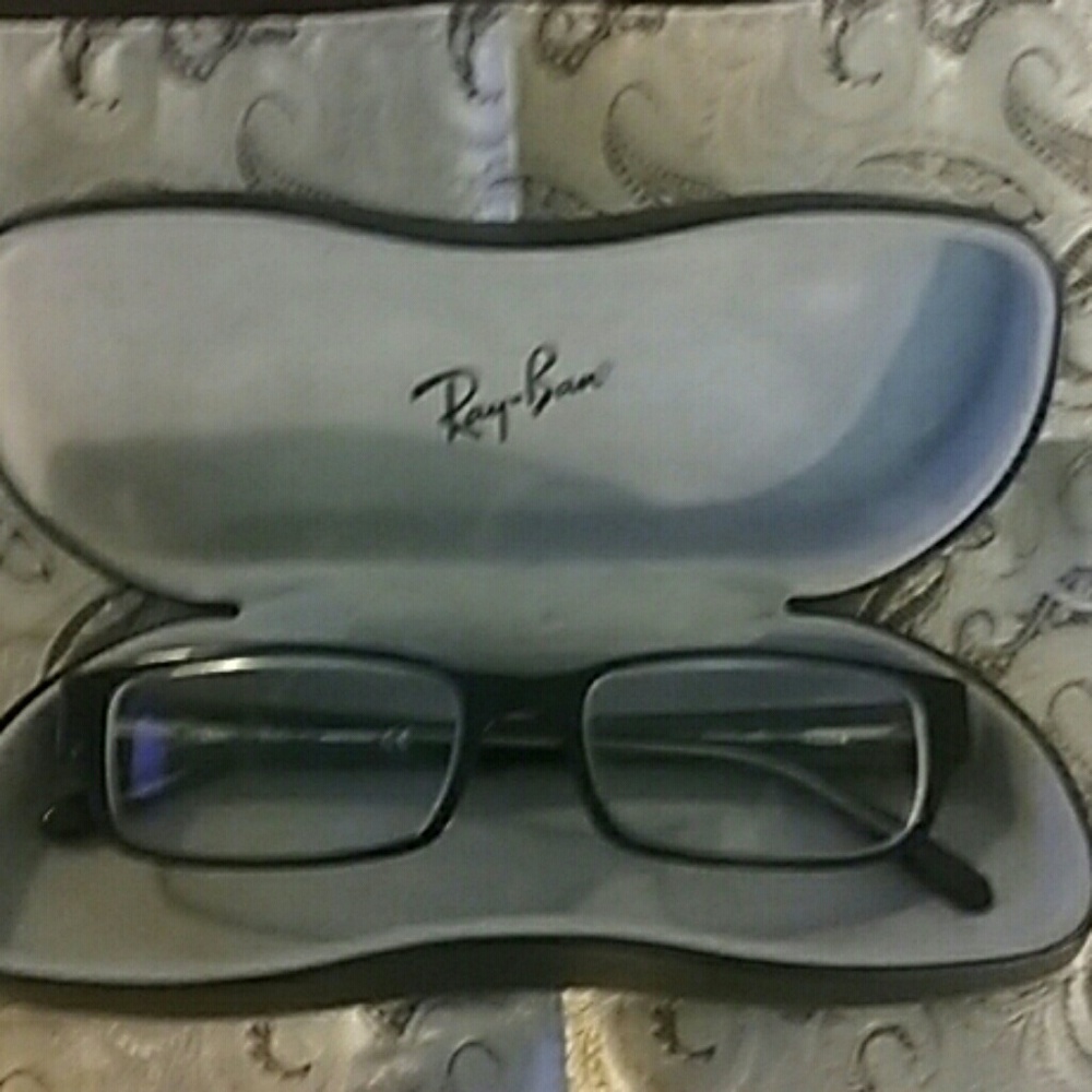 Eyewear